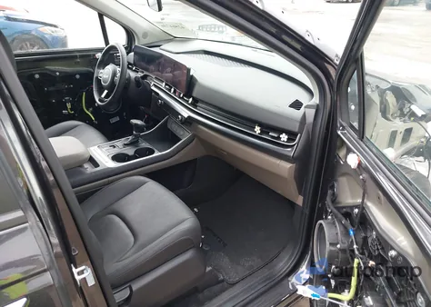 2025 Kia Carnival Mpv Lxs z USA, uszkodzony, nr VIN KNDNB5K37S6474094